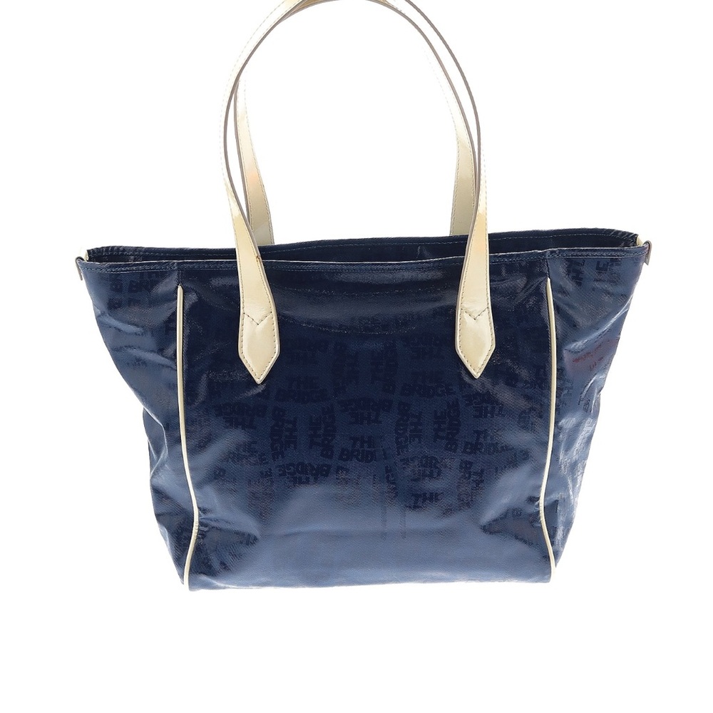 Chic Navy Tote with Cream Details - Picture 2 of 3